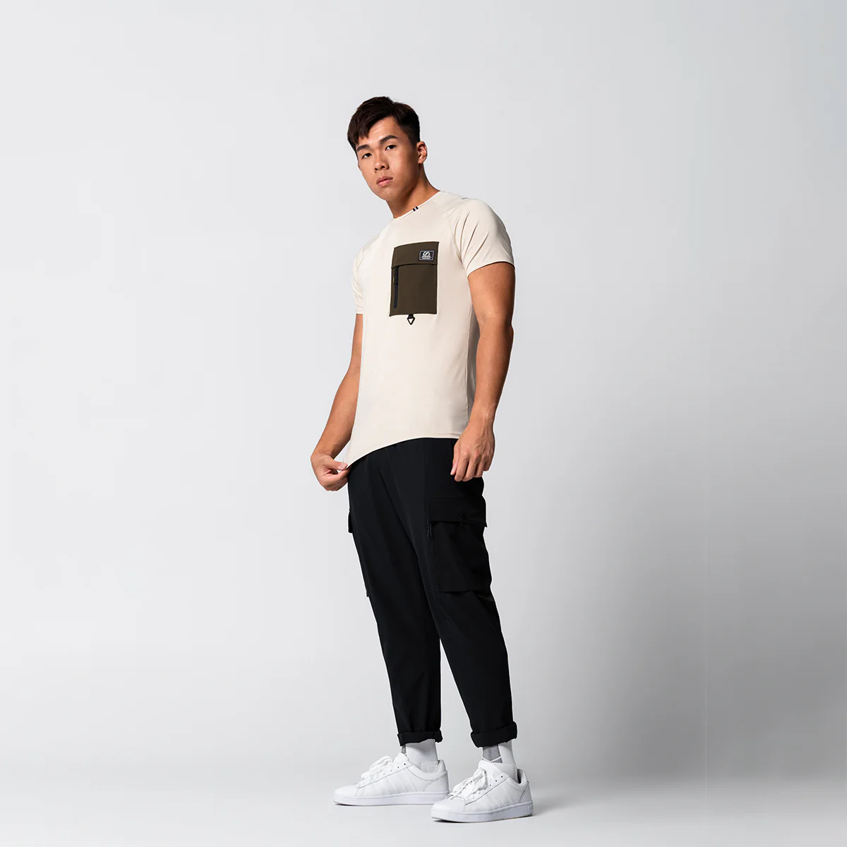 Fabric Blocking Functional Cargo Straight pants for Men - Image 20