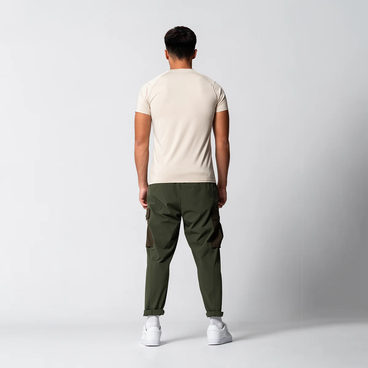 Fabric Blocking Functional Cargo Straight pants for Men - Image 4